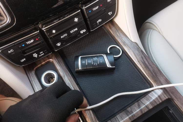 Used GAC Trumpchi M8 2018 320T Luxury Edition
