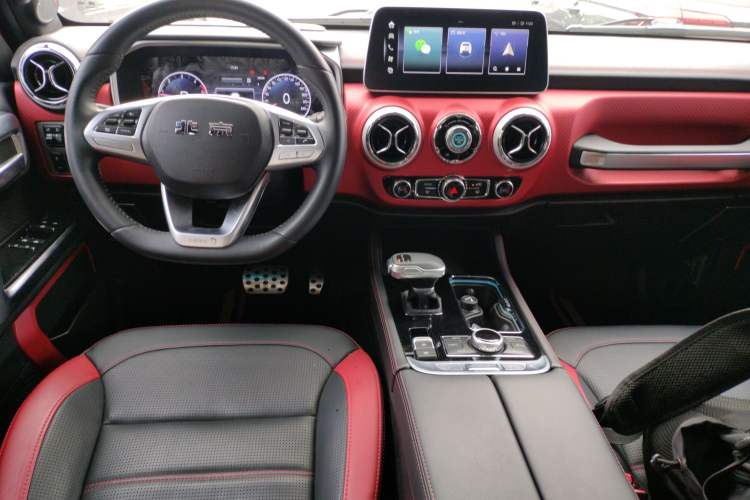 Used Beijing Auto BJ40 2021 2.0D Automatic Four-Wheel Drive Blade Hero Edition Adventurer Type
