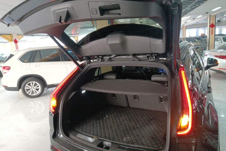 Used Cadillac XT4 2020 Revised Version 28T Two-Wheel Drive Leading Edition
