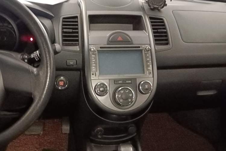 Used Kia Soul 2013 1.6L AT GL
