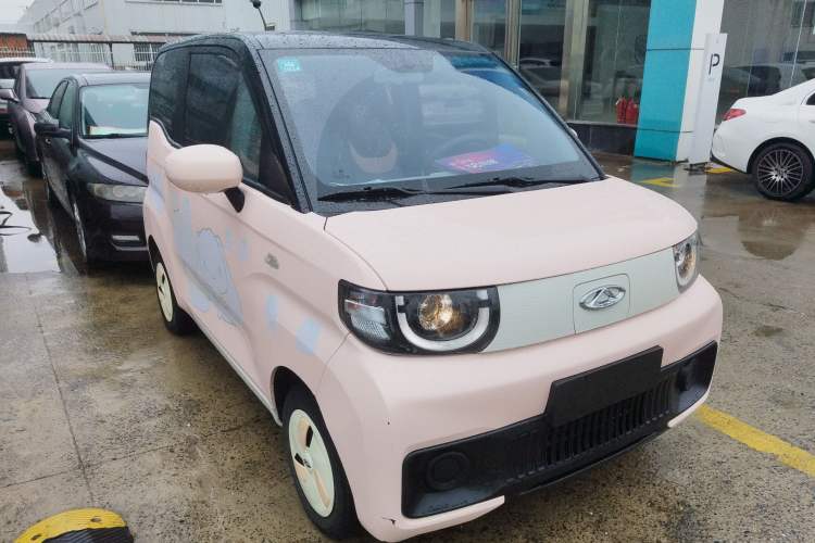 Used Chery QQ Ice Cream 2022 170km Sundae Phosphate Lithium-Ion
