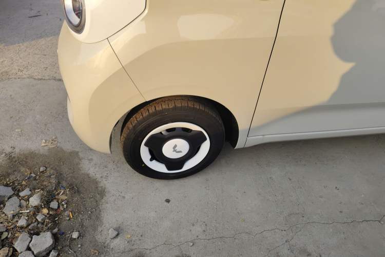 Used Wuling Hongguang MINIEV 2024 3rd Generation 215km Youth Edition
