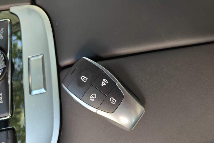 Used Beijing Auto BJ40 2024 2.0D Blade Hero Glory Edition
