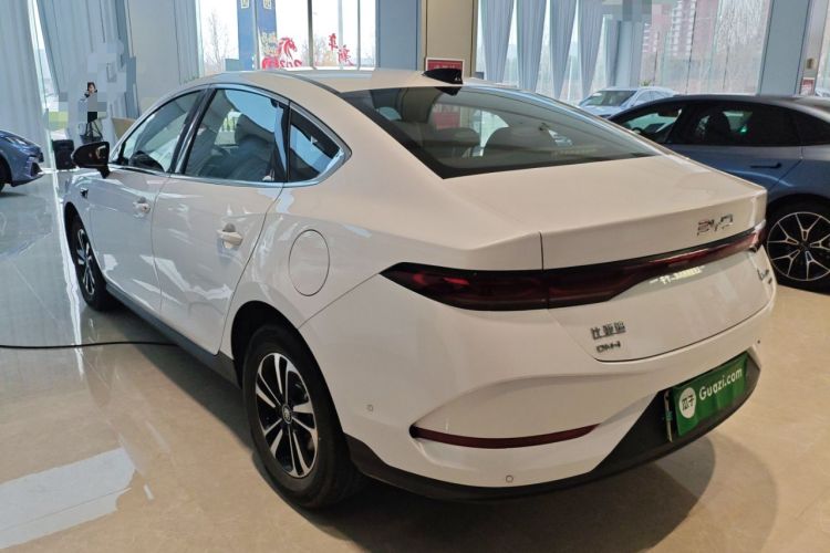 Used BYD Qin PLUS 2025 DM-i Smart Drive 120KM Superior Model
