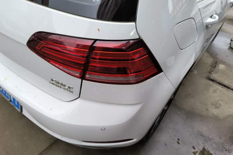 Used Volkswagen Golf 2020 Zhiai Edition 200TSI DSG Comfortable & Ambitious Version