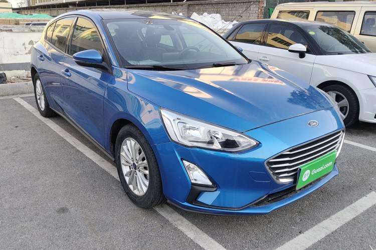 Used Ford Focus 2019 Hatchback EcoBoost 180 Automatic Trendy Model
