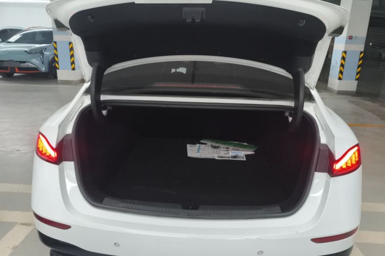 Used Roewe D7 2023 EV 510km Rear-Drive Flagship Edition
