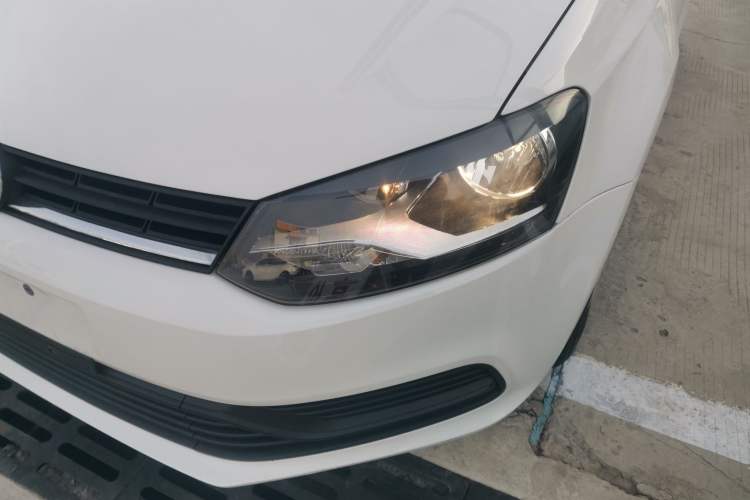 Used Volkswagen Polo 2016 1.4L Automatic Trendy Model
