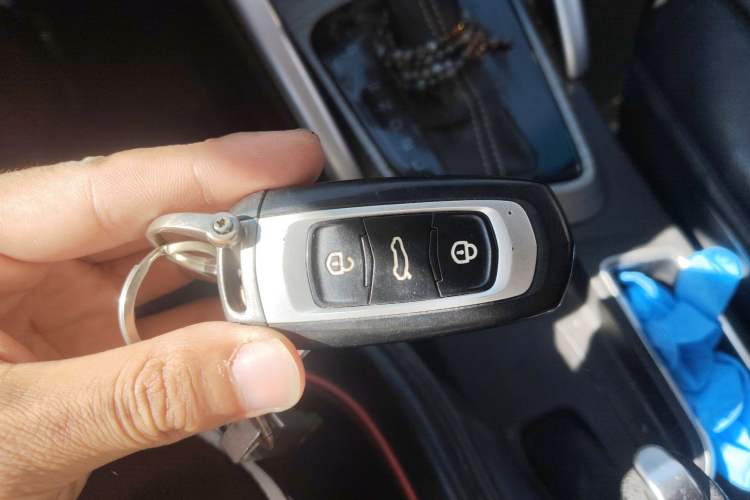 Used Geely Auto Vision X3 2017 1.5L Automatic Prestige Model
