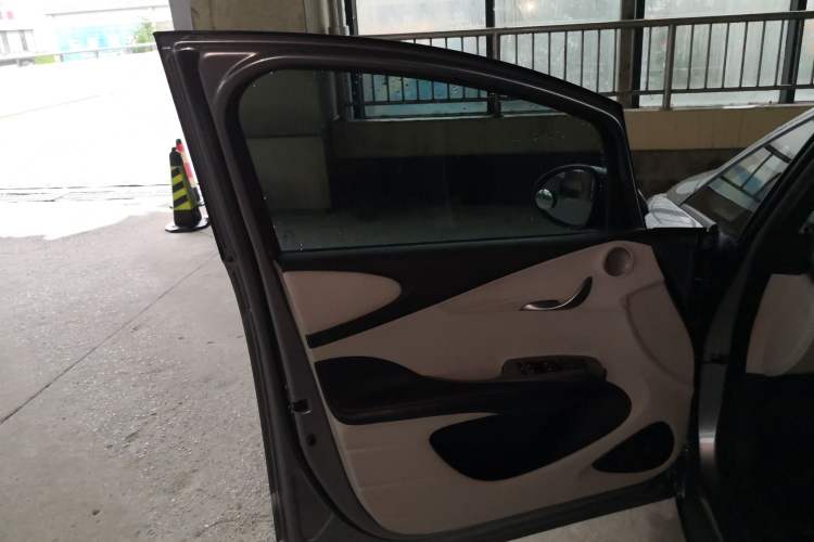 Used BYD Dolphin 2021 405 km Free Version
