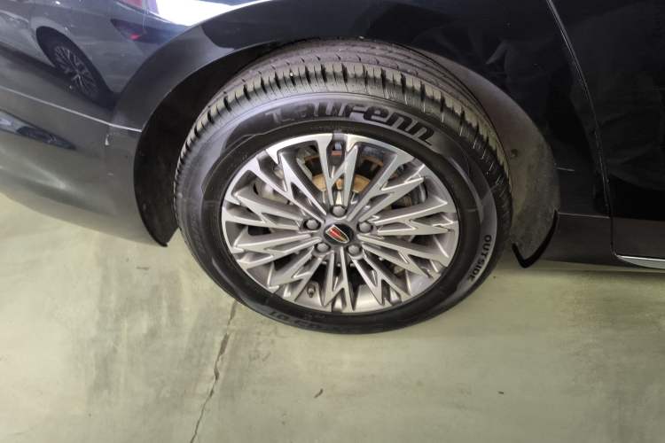 Used Hongqi H5 2023 2.0T Automatic Smart Connect Flagship Edition
