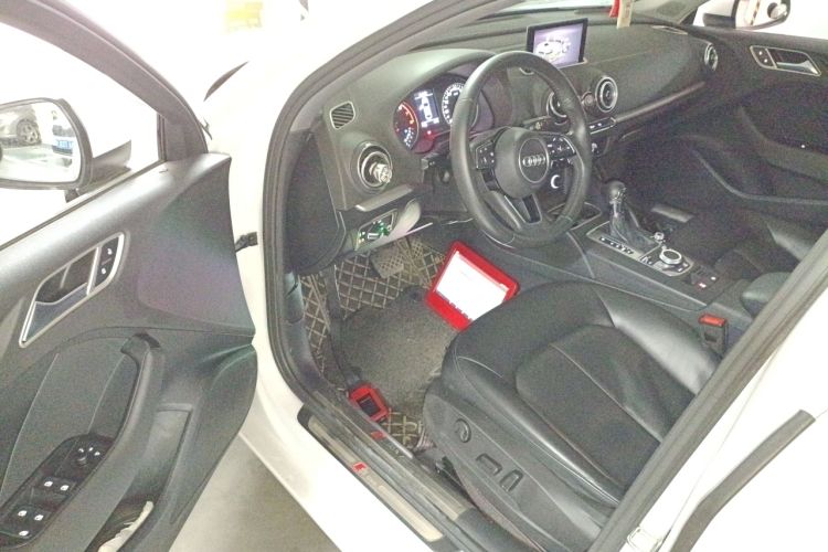 Used Audi A3 2019 Limousine 35 TFSI Ambition China V
