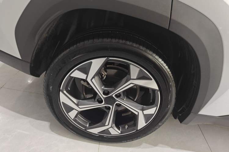 Used Geely Auto FX11 2024 1.5TD DCT Prestige Edition
