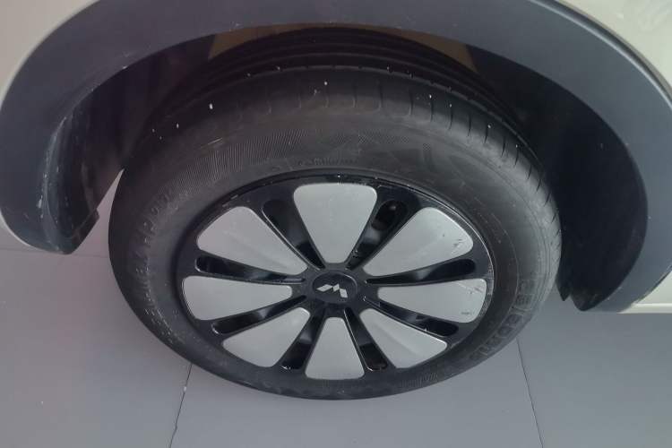 Used Wuling Bingo 2023 410 km Lingxi Deluxe Edition