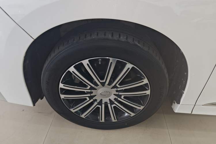 Used GAC Trumpchi M8 2023 Lingxiu Series 390T Prestige Edition
