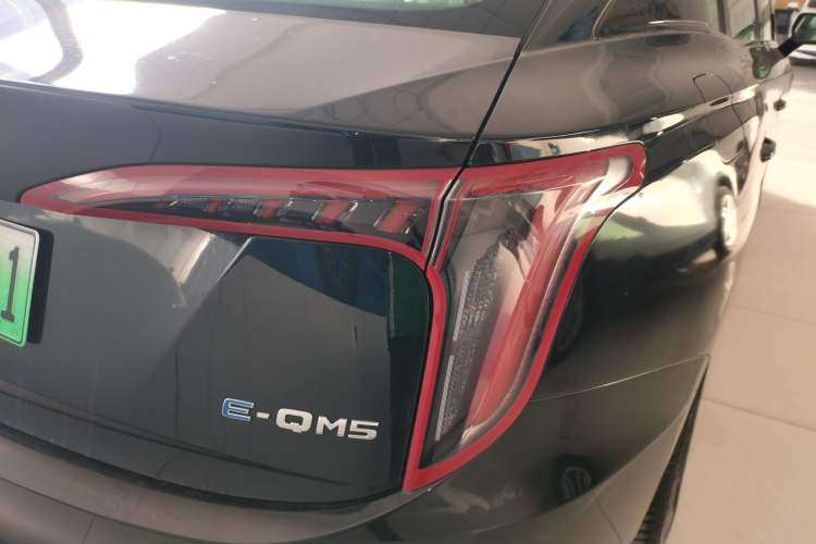 Used Hongqi E-QM5 2021 Online Booking Charging T3 Edition 5-Seater
