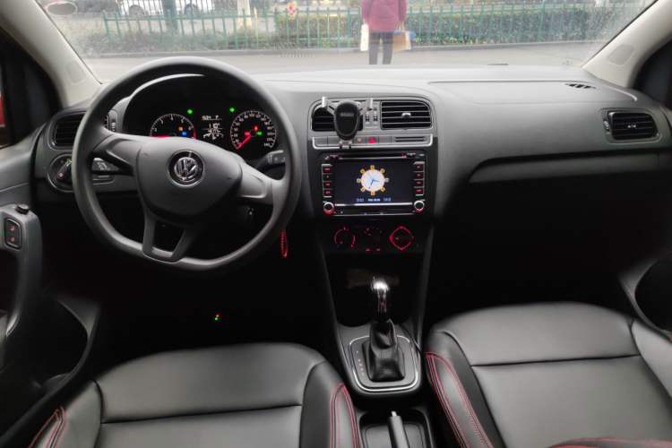 Used Volkswagen Polo 2016 1.4L Automatic Trendy Model
