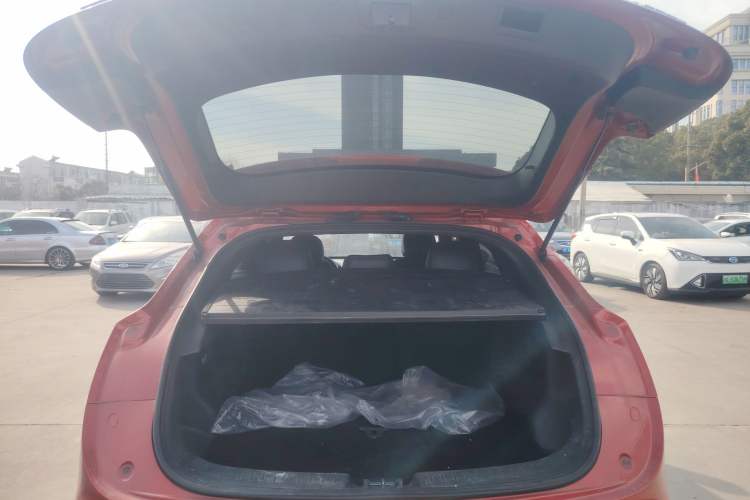 Used Dongfeng Fengon ix5 2019 220T CVT ZhiShang Trim China V Standard