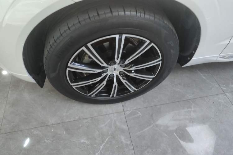 Used Volvo XC60 2021 T5 4x4 Smart Luxury Edition
