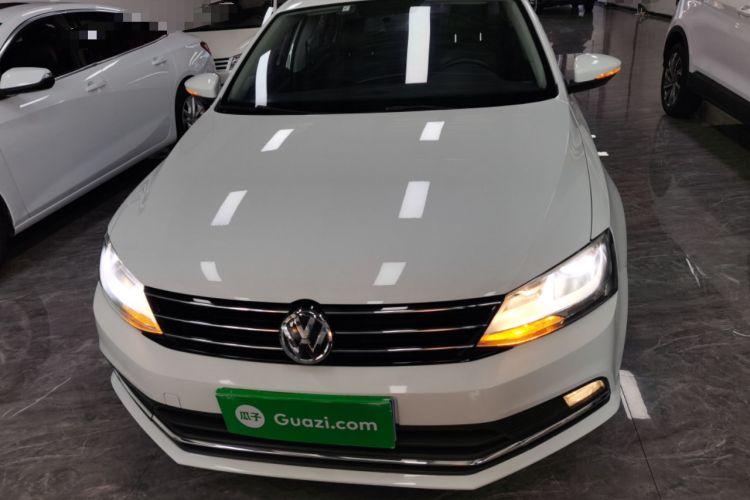 Used Volkswagen Sagitar 2017 1.6L Automatic Comfort Model
