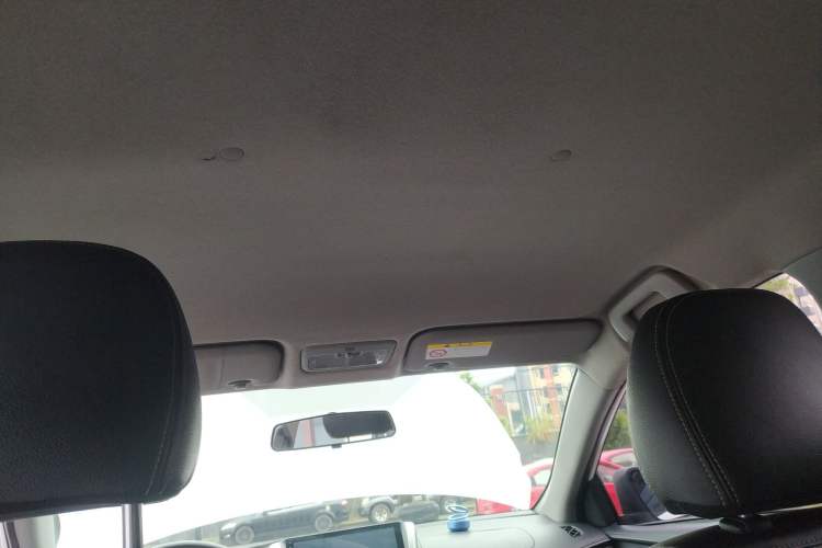 Used Toyota YARiS L 2016 Revised 1.5E CVT Charming Edition
