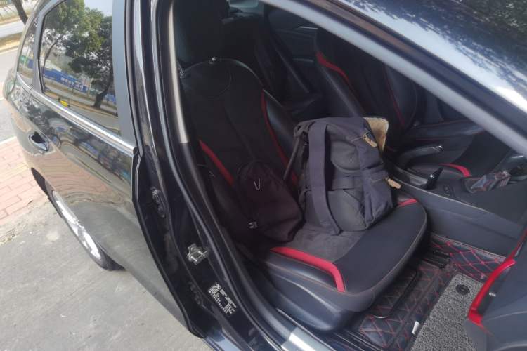 Used Buick GT 2015 18T Dual-Clutch Sport Flagship Model
