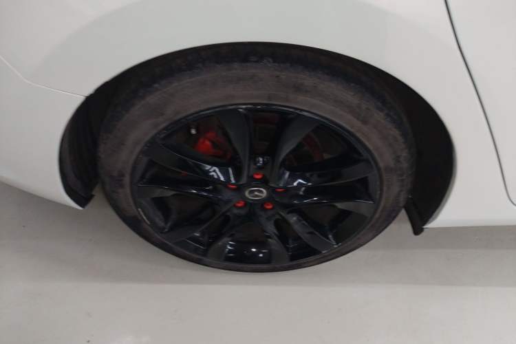 Used Mazda Atenza 2017 2.5L Blue Sky Prestige Edition
