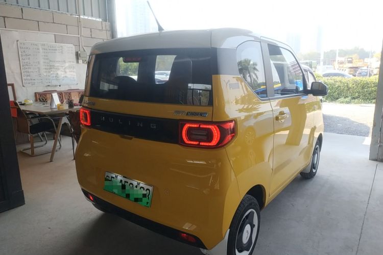Used Wuling Hongguang MINIEV 2021 Macaron Fashion Model Lithium Iron Phosphate
