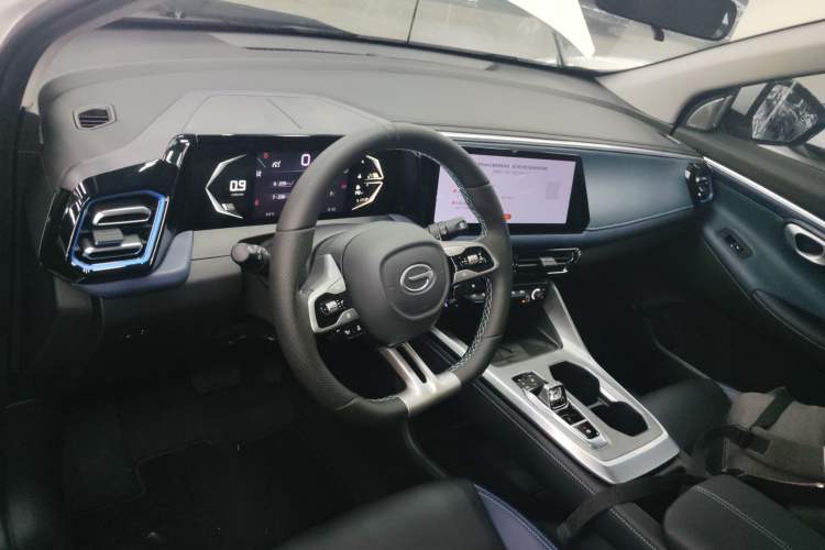 Used GAC Trumpchi GS3 2023 Shadow Speed 270T Dynamic Intelligence Edition