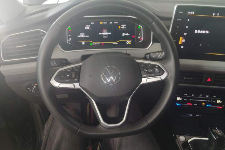 Used Volkswagen Tayron 2024 300TSI Two-Wheel-Drive Luxury Plus Advanced Version
