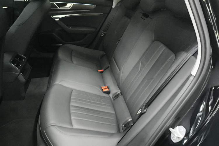 Used Audi A6 (Import) 2021 allroad quattro Explorer 55 TFSI Prestige Off-Road Model