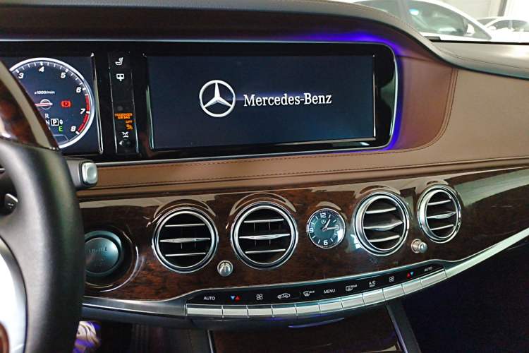 Used Mercedes-Benz S-Class 2016 S 320 L Business Model
