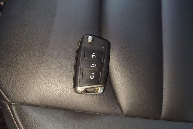 Used Volkswagen Tharu 2019 280TSI Two-Wheel Drive Luxury Edition China V Standard