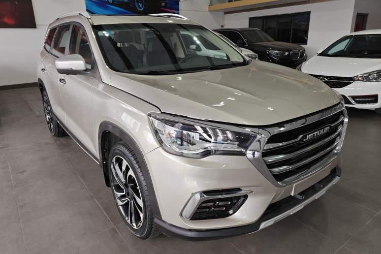 Used JETOUR X90 2019 1.5T Manual Smart Enjoyment Version 6 Seats China VI Standard
