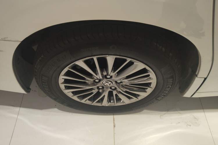 Used Toyota Vellfire 2020 Dual-Engine 2.5L HV Prestige Edition
