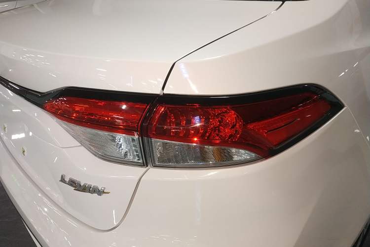 Used Toyota Levin 2022 Facelift TNGA 1.5L CVT Progressive Edition
