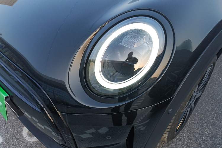 Used  MINI 2023 Updated 1.5T COOPER Artist
