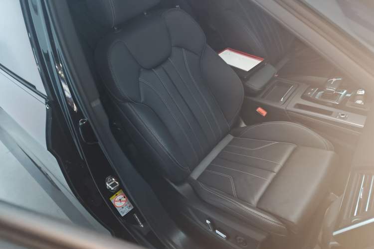 Used Audi Q5L 2024 40 TFSI Luxury Dynamic Edition
