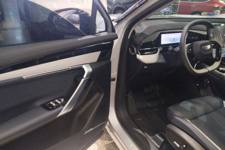 Used Geely Auto FX11 2024 1.5TD DCT Prestige Edition