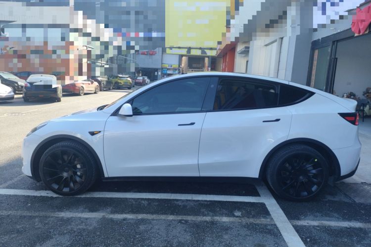 Used Tesla Model Y 2024 Rear-Wheel-Drive Version
