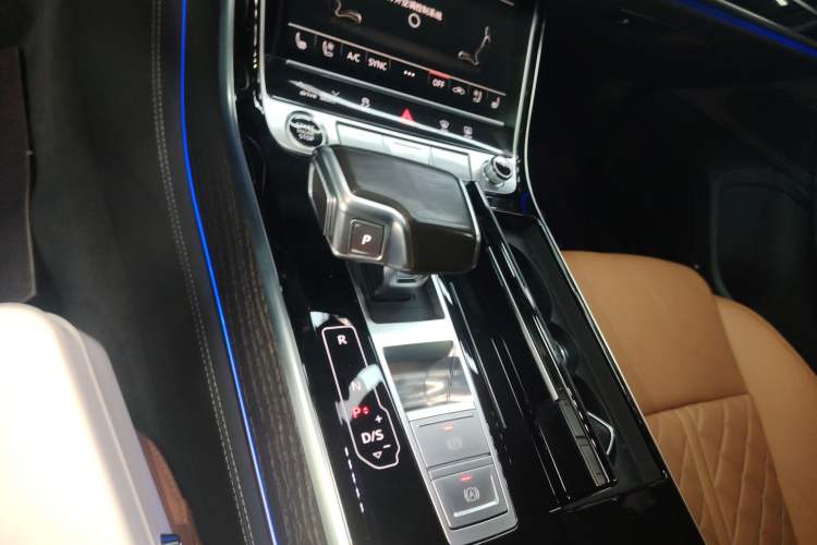 Used Audi A8 2023 A8L 50 TFSI quattro Prestige Edition
