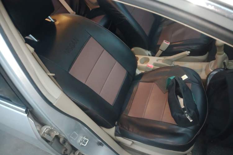 Used Nissan Sylphy 2012 Classic 1.6XE Manual Comfort Edition
