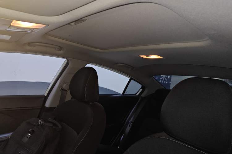 Used Kia K3 2016 1.6L Automatic GLS
