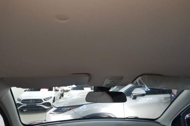 Used Wuling Bingo PLUS 2024 510 km Flagship Edition Four-Seater Version
