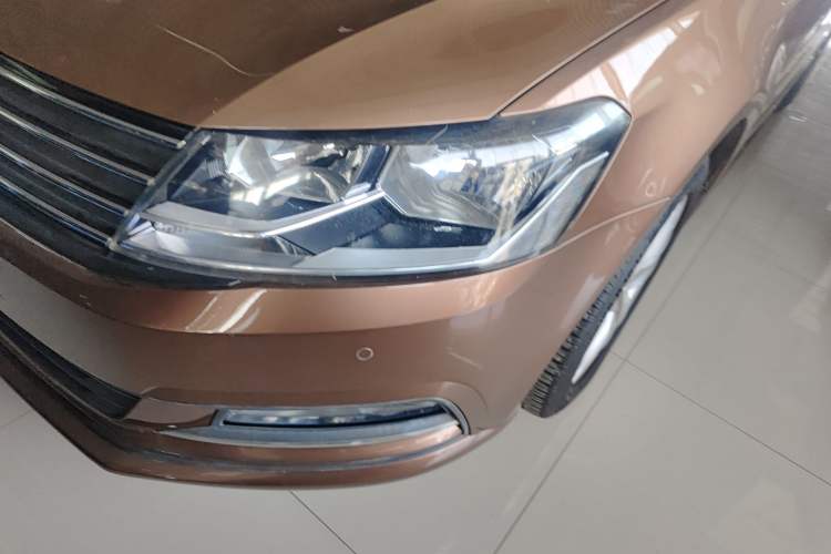 Used Volkswagen Gran Lavida 2015 230TSI DSG Comfort Edition
