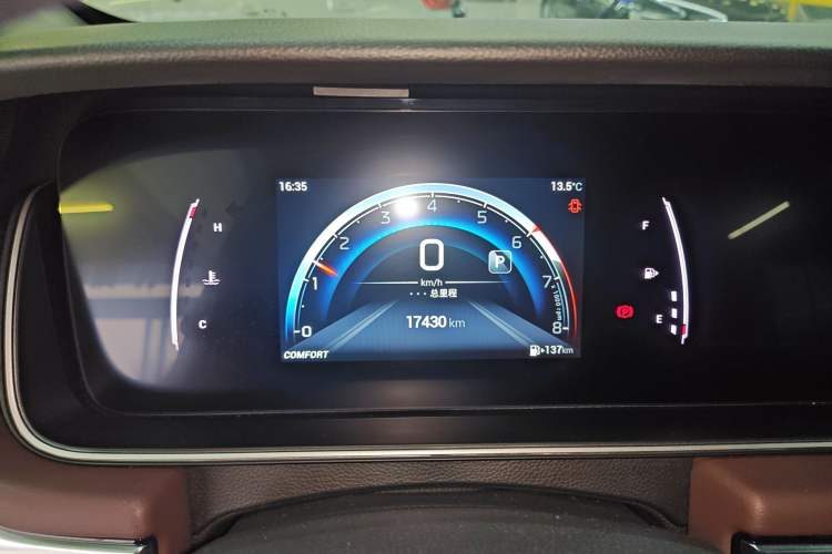 Used GAC Trumpchi M6 2023 PRO 270T DCT Elite Edition
