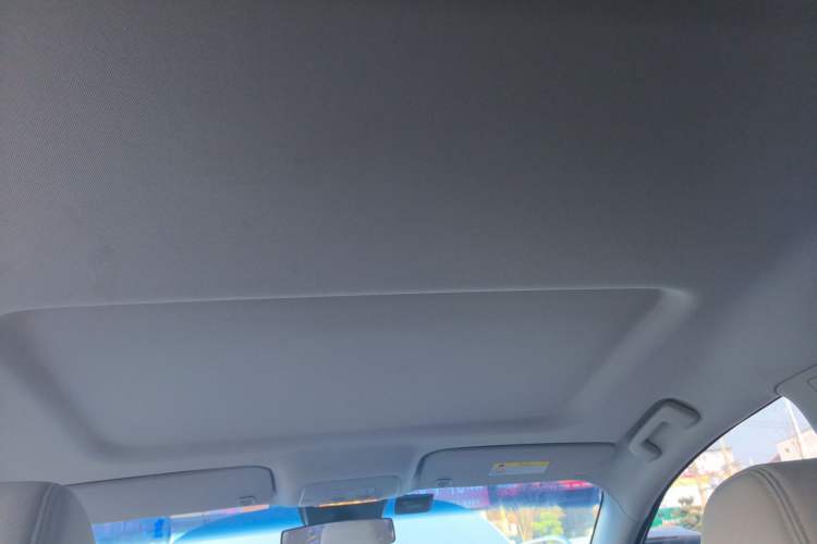 Used Buick GL8 2023 Land Executive Class Comfort Model