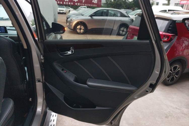 Used Dongfeng Fengon 580 2020 1.5T CVT Luxury Edition