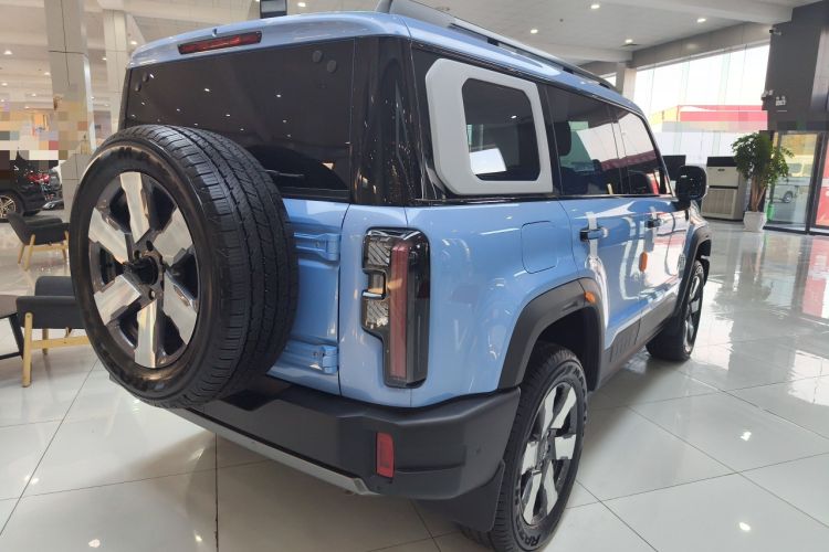 Used Beijing Auto BJ40 Electric Drive 2025 Advanced Edition
