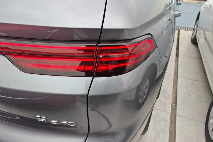 Used BYD Song Pro New Energy 2025 Second-Generation DM-i 75KM Overachiever Trim
